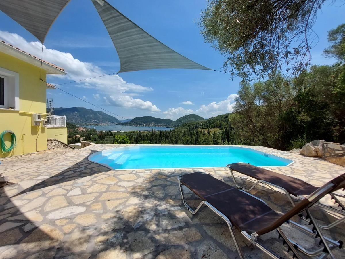 Villa Sunrise With Stunning Views And Private Pool Katohóri Kültér fotó